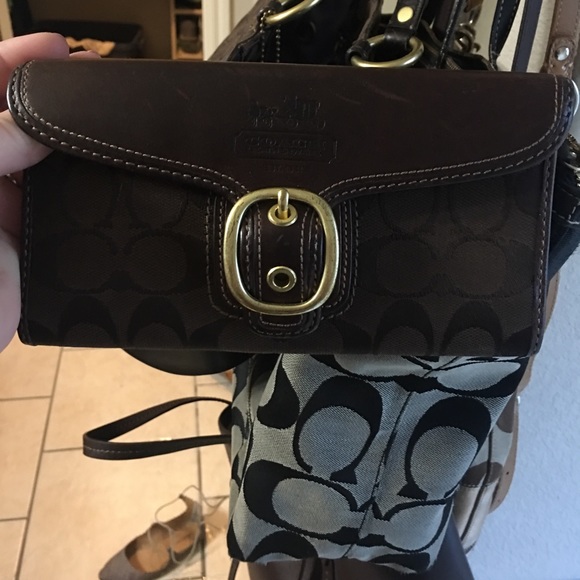 Coach purse and matching wallet - Picture 6 of 8